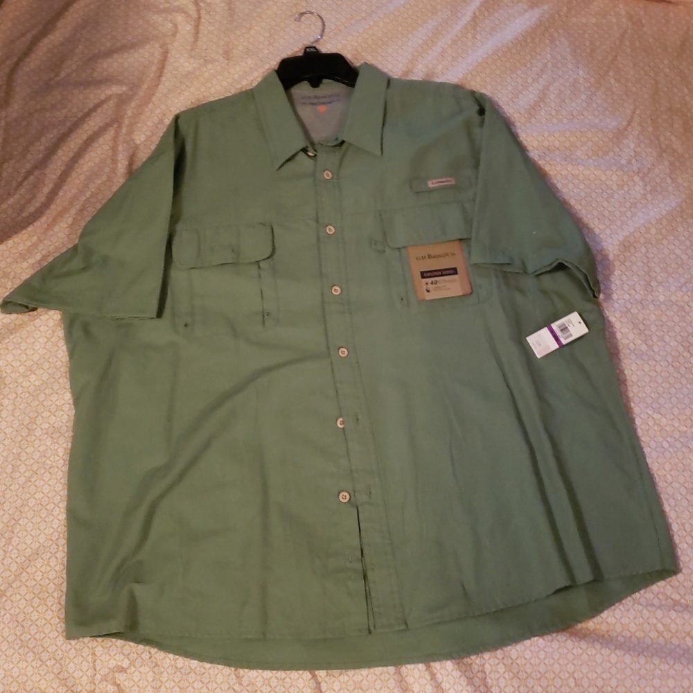 Mens short sleeve shirt